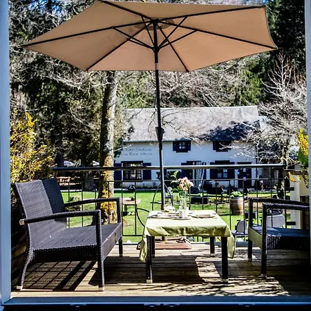 Chez Nathalie דירה